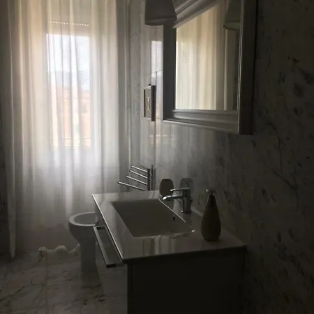 Apartament Our La Spezia